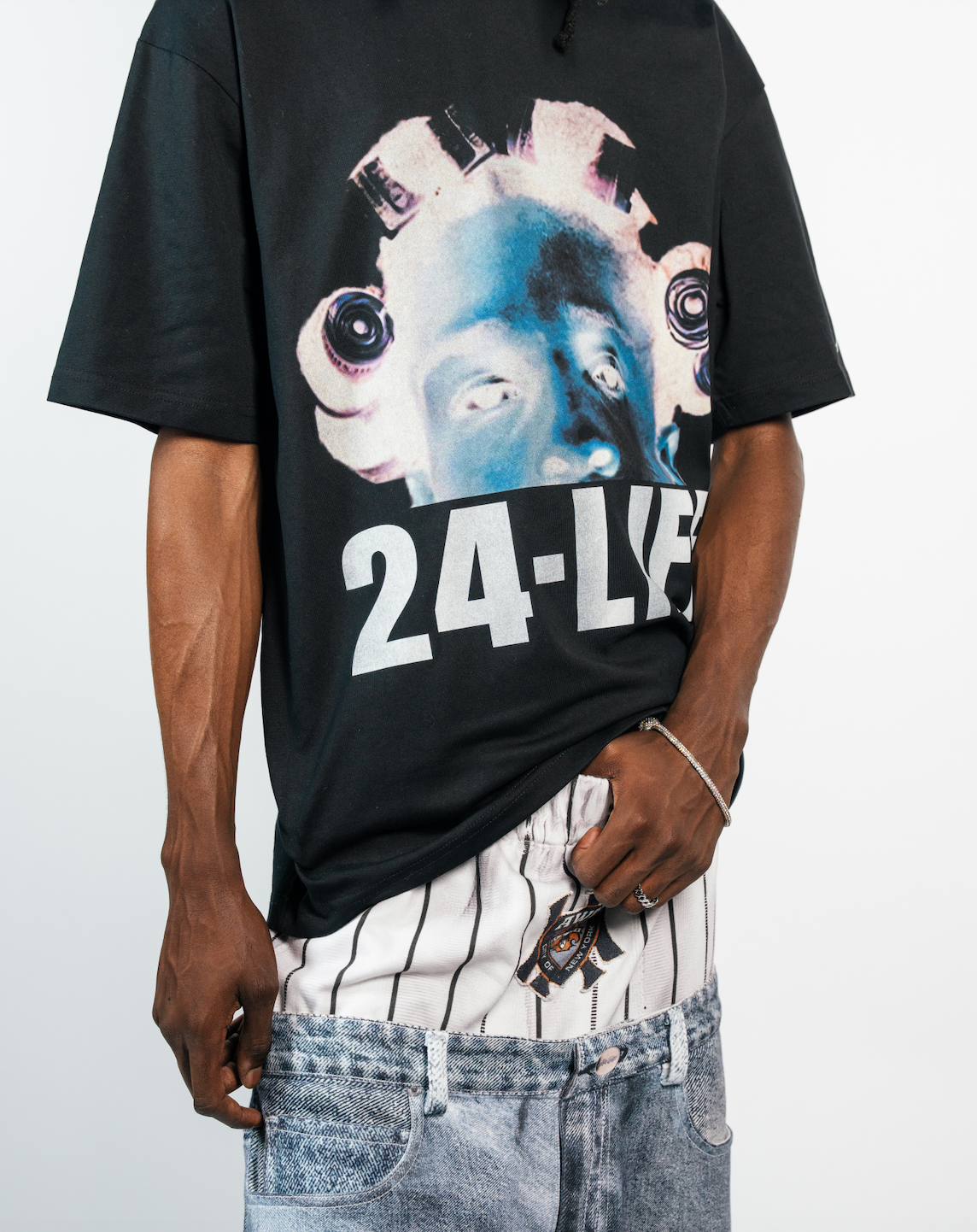 24-LIFE TEE